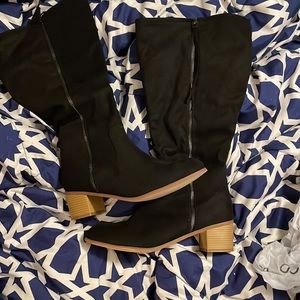 Wide calf black boots size 12 women’s